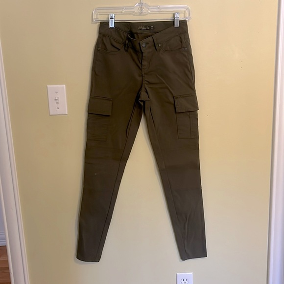 Prana Pants - Prana Olive Slim Cargo Skinny Pants